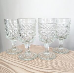 Vintage Inspired Set of 4 Drinking Glasses